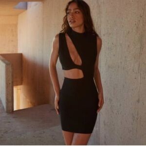 Forever 21 black dress S